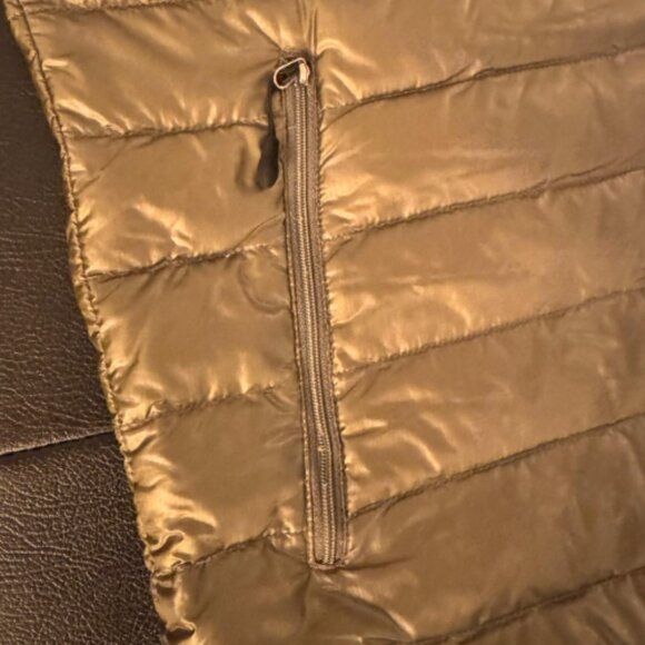 Kirkland Men's Size Medium Down Puffer Jacket - Picture 2 of 9